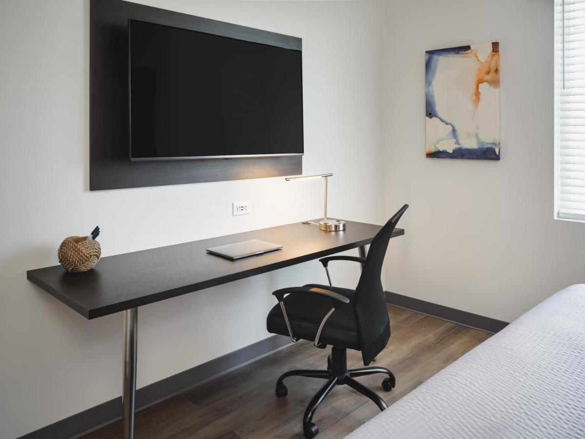 Stayapt Suites Houston-Nasa/Clear Lake ウェブスター エクステリア 写真