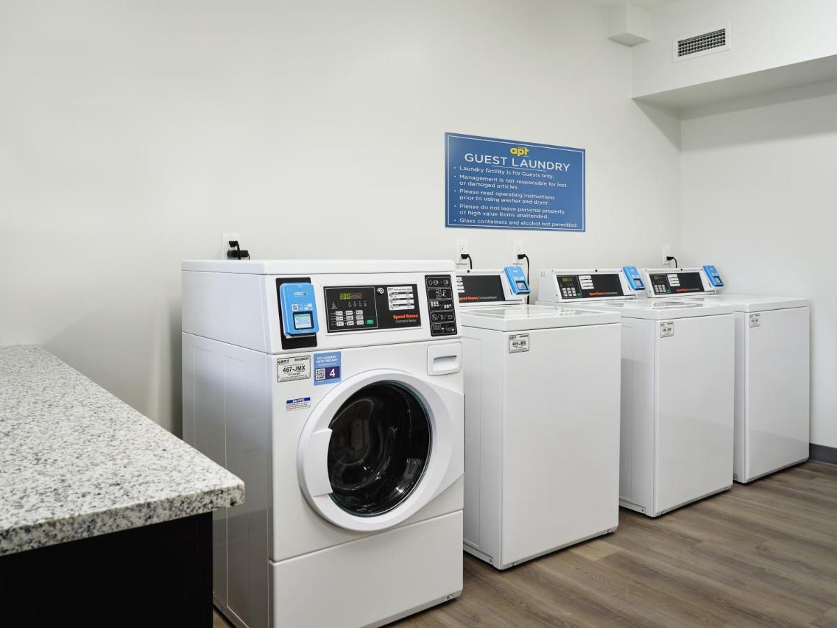 Stayapt Suites Houston-Nasa/Clear Lake ウェブスター エクステリア 写真