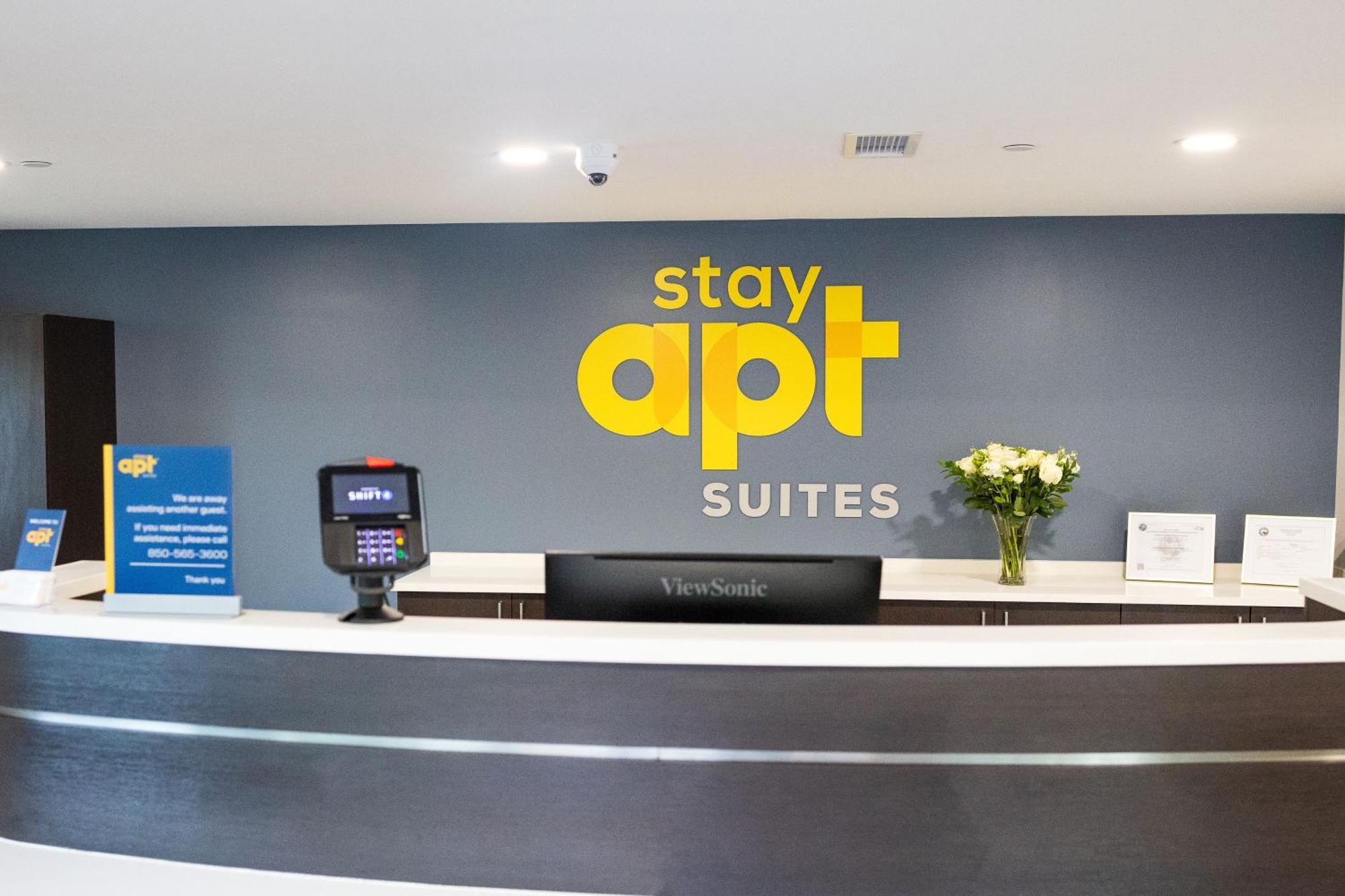 Stayapt Suites Houston-Nasa/Clear Lake ウェブスター エクステリア 写真